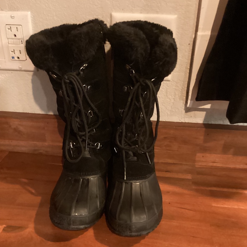 Khombu Winter Boots Black